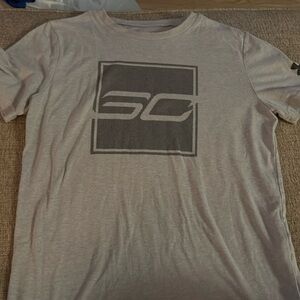 Boys size L Under Armour Graphic T